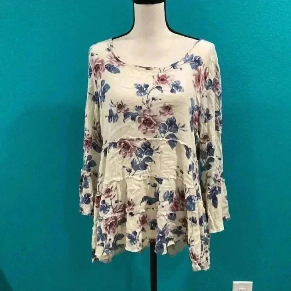 American eagle long sleeve floral flowy top in size large